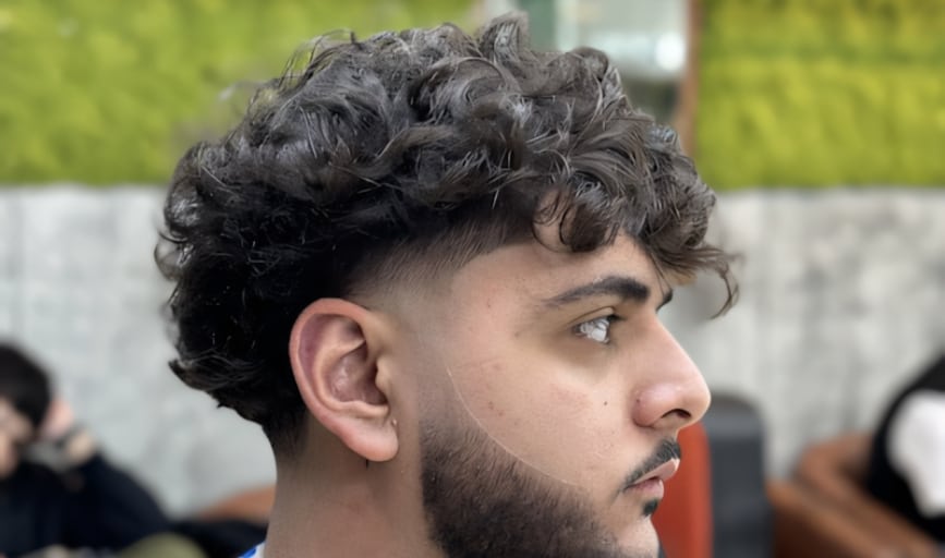 MEN'S HAIRCUT